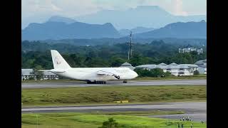 Antonov AN124 take off from Kuching International Airport [upl. by Blodgett]