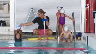 Bastia  des cours de natation à destination des enfants pour limiter les risques de noyade [upl. by Nudnarb668]