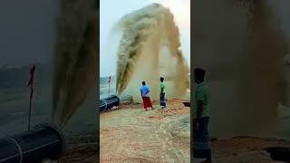 sand lifting machineshorthashtagviral videotiktokduetyoutubefunnymiladunnabicomedy duet [upl. by Tehr815]