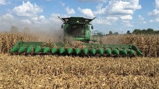 John Deere S690 Tracked Combine with a 16 Row Corn Head [upl. by Piefer]