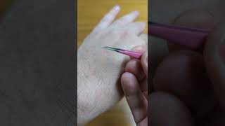 These are super precise tweezers [upl. by Eppesuig]