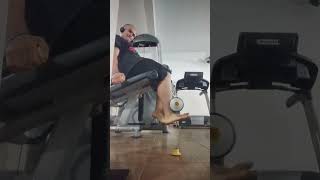 CADEIRA EXTENSORA UNILATERAL COM 112KG growthsupplements gym ficargrande academia treinomonstro [upl. by Arikat]