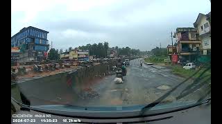 Luggage falls from Two Wheeler  DDPAl Mola N3 Dashcam  Daily Observation 4 [upl. by Jarred]