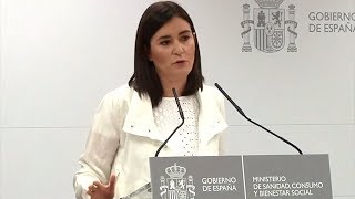 Dimite Carmen Montón por la polémica con su Máster [upl. by Ocer]