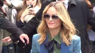 Vanessa PARADIS  Paris 5 juillet 2016 Fashion Week défilé Chanel  july [upl. by Rodrique449]