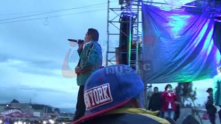 EL TRONO DE MEXICO quotConcierto San Antonio Sijaquot 2016 [upl. by Yklam]