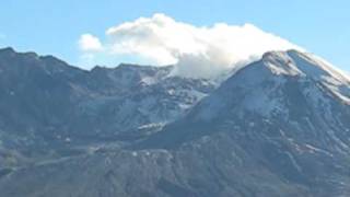 Volcano Mt St Helens  Johnston Ridge Observatory [upl. by Ahtibbat]