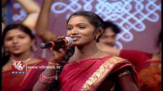 Chinni Chinni Danive O Pilla Song  Telangana Folk Songs  Dhoom Thadaka  V6 News [upl. by Burlie28]