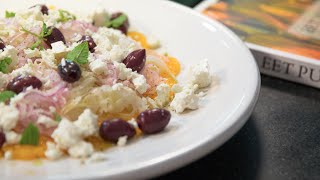 Eet Puur  Recept Sinaasappelvenkelsalade [upl. by Sinnard130]