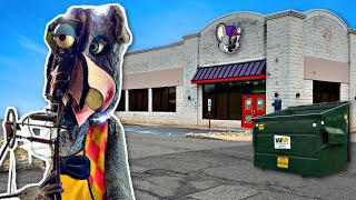 I Explored An Abandoned Chuck E Cheese [upl. by Kcirdla]