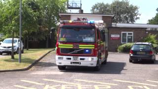 Hampshire Fire amp Rescue Service  46 Totton Volvo Water Tender On An Emergency Call  2 Videos [upl. by Suhpesoj]