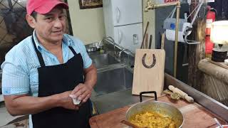 EMPANADAS DE VERDE CON POLLO [upl. by Darrell832]