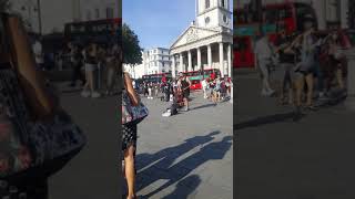 Trafalgar Square Amazing Street busker  Hallelujah [upl. by Ecnerat968]