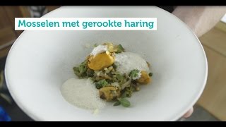 Mosselen met gerookte haring  Seafood Challenge gerechten 45 [upl. by Morgenthaler263]