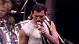 Queen Live Aid 1985  BackStage [upl. by Lecirg]