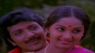 Oru Ragam Padaloduஒருராகம்பாடலோடுகாதில்SivakumarRadha Love Melody Song [upl. by Inacana]