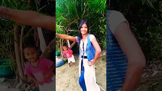 Hamre daniya ke patar patar dance bhojpurisong short video Support kijiye [upl. by Aneled790]