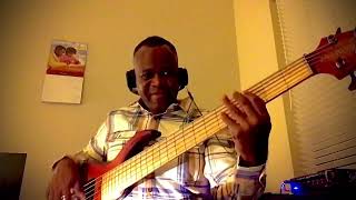 Malcolm Hall Testing DR High Beams Strings on MTD 63524 Bass [upl. by Eidnew]