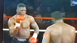 riddick bowe vs tyrell biggs [upl. by Doralynn]