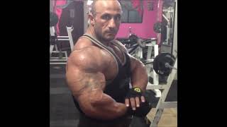 Lebanese muscle daddy Moe Bannout flexing his Big Arms [upl. by Eidoc]