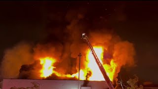 Shuttered country saloon ablaze in Mission Valley  NBC 7 San Diego [upl. by Neerroc]