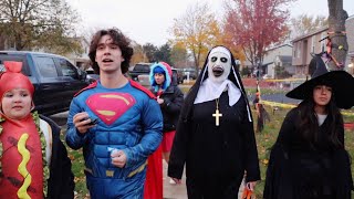 TRICK OR TREAT Halloween vlog [upl. by Donal]