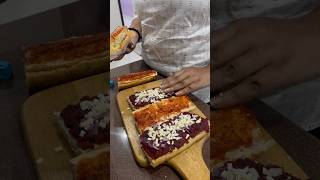 Hotdog h ya Sandwich🙄 delhiist hotdog recipe cooking eveningsnacks shorts viralvideo [upl. by Hyacintha]