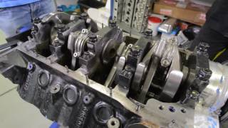 John Bowe shows how Liqui Moly MoS2 Reduces Engine Wear [upl. by Livingstone355]