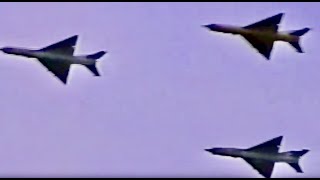 Mig 21s  Hungarian Air Force Sky Hussars  Royal International Air Tattoo RIAT 1993 [upl. by Anifad]