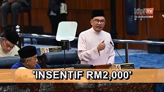 Penjawat awam dapat bonus RM2000 pesara RM1000  PM [upl. by Regazzi]