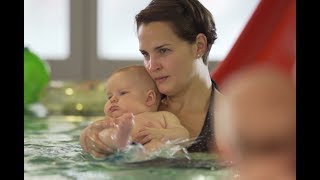 Bäderland Hamburg Tips und Fragen zum Babyschwimmen [upl. by Nojel]