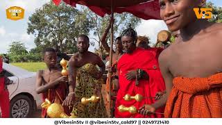 Togbe Kedinakpor storms his father in laws funeral to display powers and sprayed money [upl. by Eekcaj]