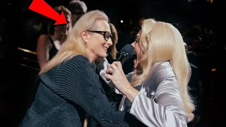 ADELE MEETS MERYL STREEP AT VEGAS CONCERT [upl. by Macfadyn805]