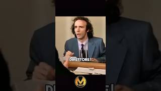 Quando vai in banca a chiedere un prestito short robertobenigni [upl. by Andria]