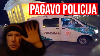 PAGAVO POLICIJA LIPAU Į KALĖDŲ EGLĘ [upl. by Plotkin]