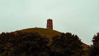 England  Glastonbury Tor  Hügel in England  Chalice Well [upl. by Yrral]