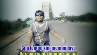 LAGU JAMBI  MAT LUYO  LAPTOP ♪♪ Official Music Video  APH ♪♪ [upl. by Nolava269]