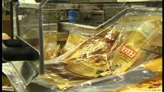 Automatic bag packaging of pizza snacksmov [upl. by Anahc821]