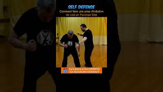 Comment faire une prise dinitiative de coté en Penchak Silat Self défense N°2 Shorts [upl. by Kroy]