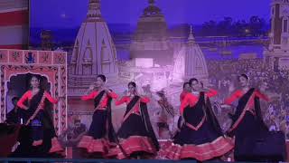 Girls dance on folk amp Dola Re Dola song  Kurmanchal Nagar Group Renu Kandpal Uttarakhand Mahotsav [upl. by Napas]