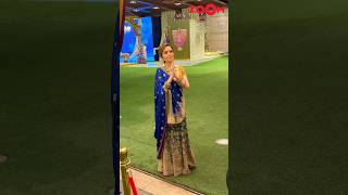 Nita Ambani says quotAap sab comfortable ho naquot to paps outside Antilia before AnantRadhikas Puja [upl. by Ennovyhs323]