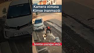 Kamera olmasa kimse inanmazdı Taşlara çarpan araba adamı ıskaladı Kamera olmasa inanır mıydınız [upl. by Ellerahs284]