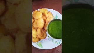 Batata Bhajiya Hari cooking food [upl. by Ecurb]