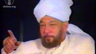 Jalsa Salana UK 1992  Concluding Address by Hazrat Mirza Tahir Ahmad rh [upl. by Enaillil77]