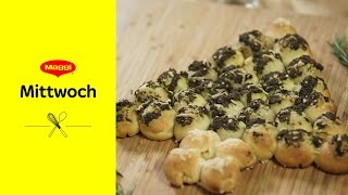 Weihnachtsbaum Brot Rezept  MAGGI Mittwoch [upl. by Mascia944]