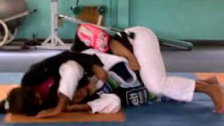 Mayssa Bastos  Treinamento JiuJitsu  V [upl. by Hendel]