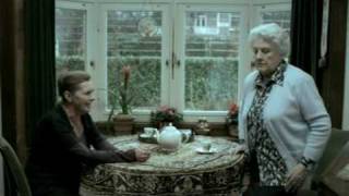 Reclame Vliegwinkel oma Funny commercial for Vliegwinkelnl [upl. by Nylssej]