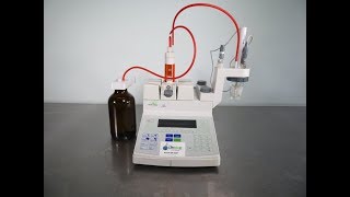 Mettler Toledo DL50 Titrator [upl. by Concettina]