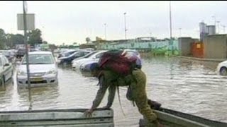 Tote bei Unwetter im Libanon [upl. by Bilat]