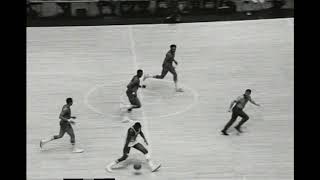 Willis Reed vs Hawks 1969 RS [upl. by Leorsiy696]